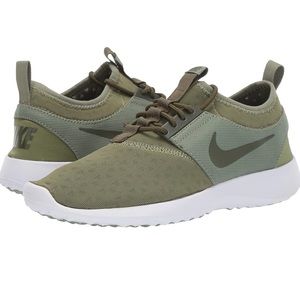 Nike Womens Juvenate Sneaker in Palm Green